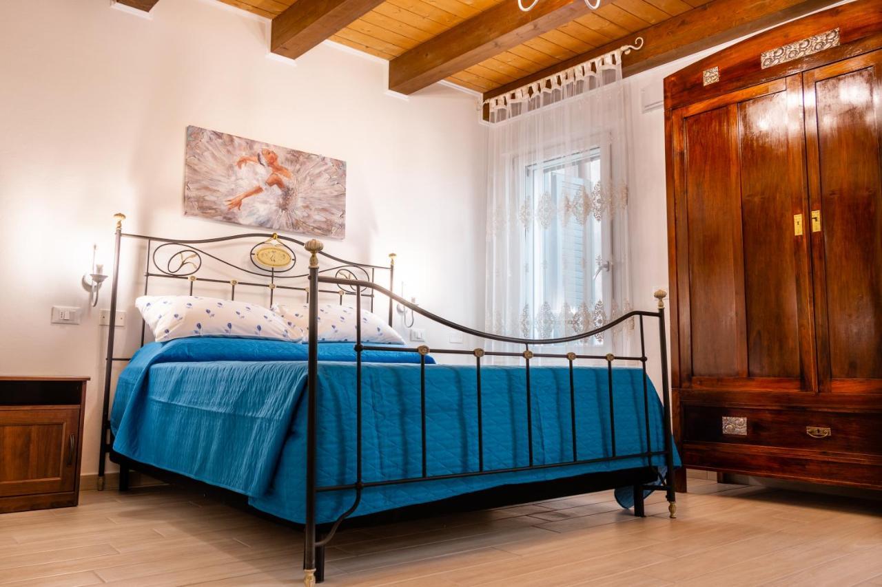 La Casa Di Santino Bed & Breakfast โคมัคคิโอ ภายนอก รูปภาพ